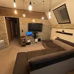 Penthouse Privat Jakuzzival Smeraldo 게스트하우스